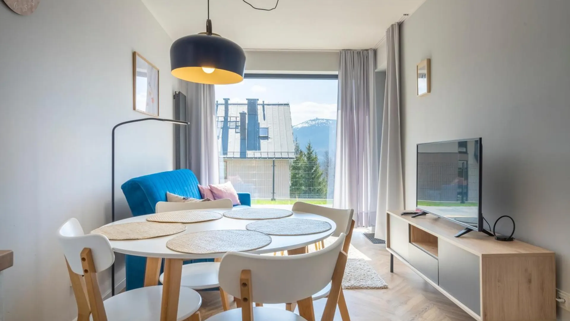 Rentplanet - Apartamenty Schroniskowa Szklarska Poreba